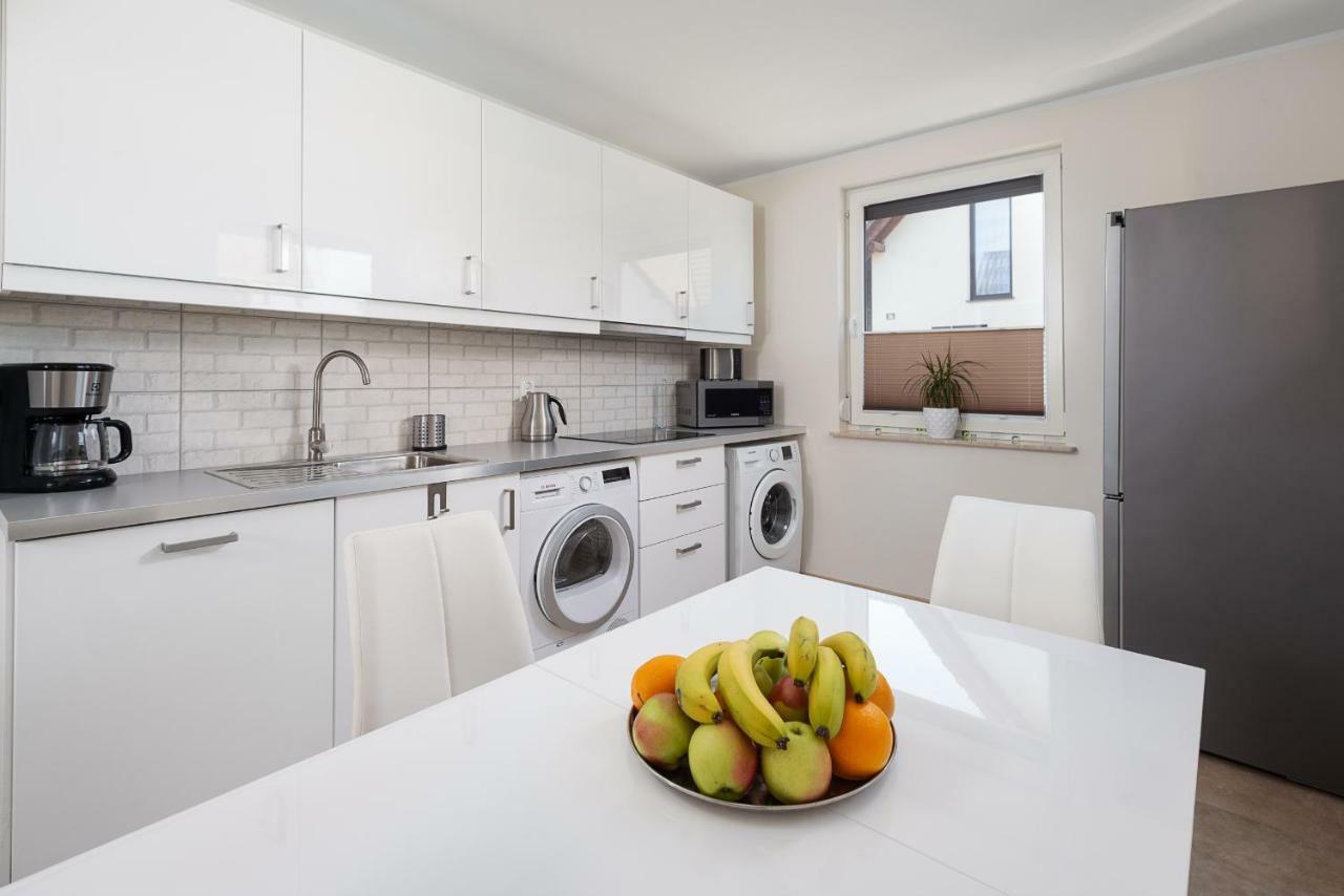 Morskie Apartamenty "Apollo" วาดีสวาโวโว ภายนอก รูปภาพ